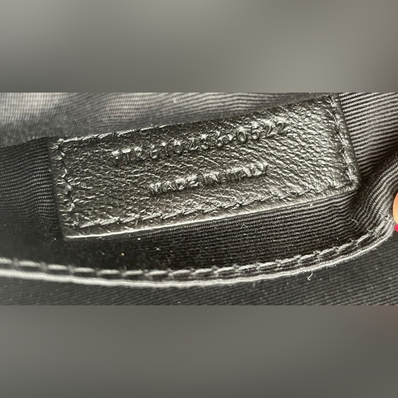 NEW SAINT LAURENT YSL BLACK QUILTED LEATHER CIRCLE ROUND MONOGRAM BAG PURSE - Picture 12 of 12